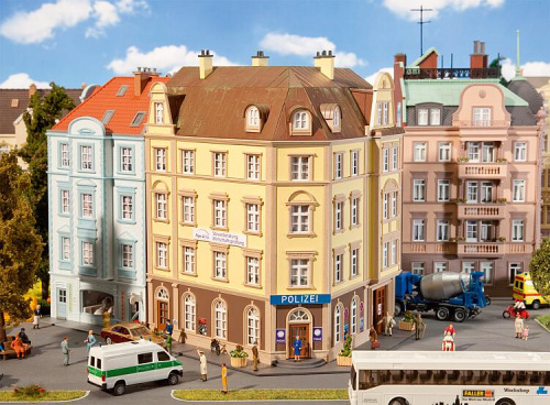 Faller 130910 H0 Polizeirevier Goethestrasse