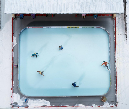 Preview: Faller 134005 H0 Kunsteisbahn mit bewegten Figuren