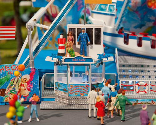 Preview: Faller 140420 H0 Fahrgeschäft »Fun-Schiff«