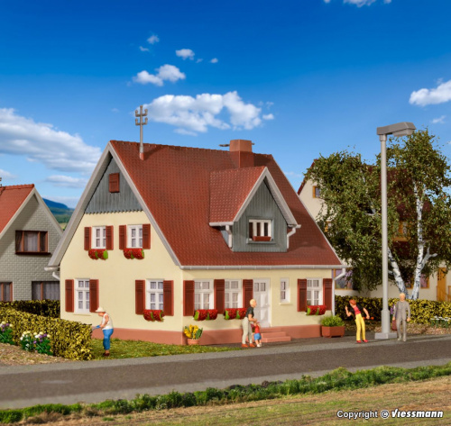 Preview: Kibri 38713 H0 Wohnhaus »Amselweg«