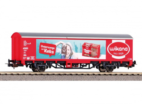 PIKO 58782 H0 Gedeckter Güterwagen »Wikana/Othello«, DB AG