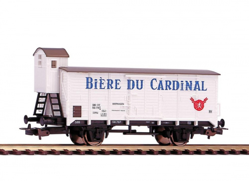 PIKO 58929 H0 Gedeckter Güterwagen G02 »Cardinal Bier«, SBB