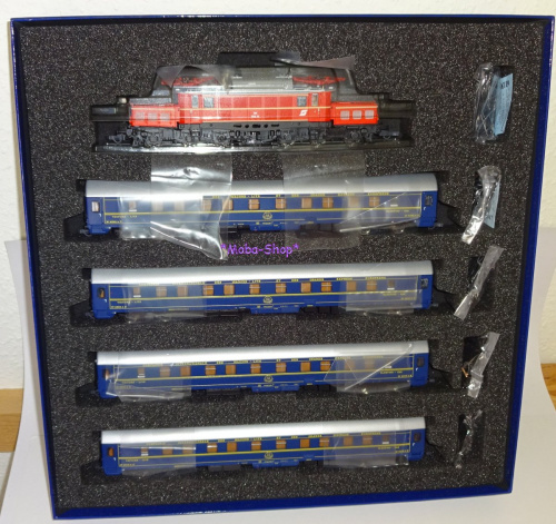 Preview: ROCO 61468 H0 5-tlg. Set: E-Lok Rh 1020 und 4 CIWL-Schlafwagen, ÖBB, Ep. IV