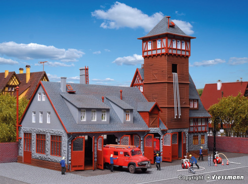 Vollmer 43767 H0 Feuerwehrstützpunkt, fünfständig