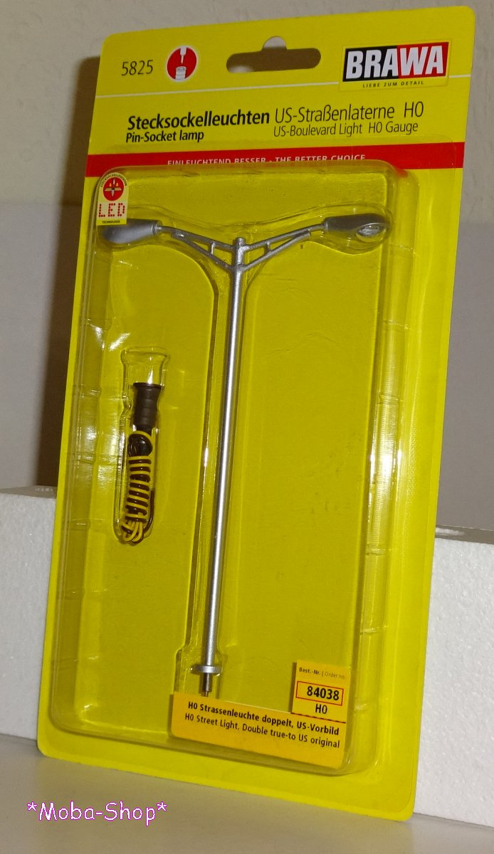 Brawa 84038 H0 US Strassenleuchte doppelt, Stecksockel, LED