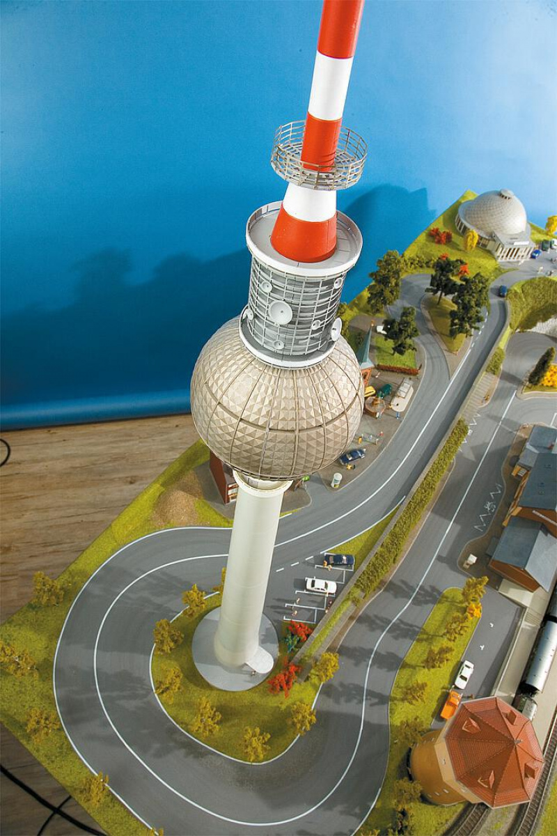 Faller 130966 H0 Fernsehturm Berlin