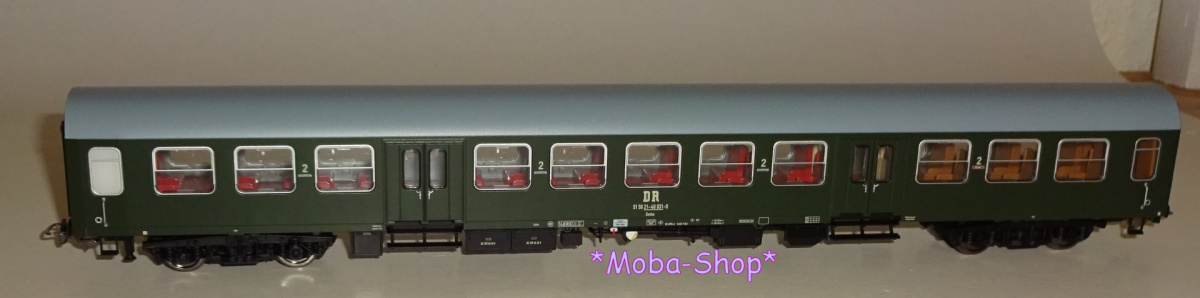 PIKO 28001 H0 Halberstädter Mitteleinstiegswagen 2. Klasse, DR