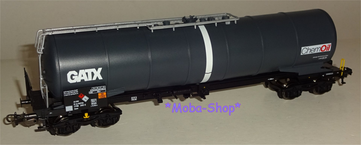 PIKO 54796-2 H0 Knickkesselwagen »Chemoil«, GATX