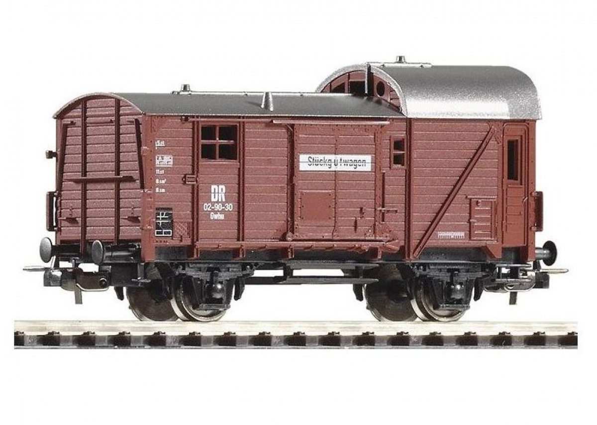 PIKO 57708 H0 Stückgutwagen Gwhu02, DR