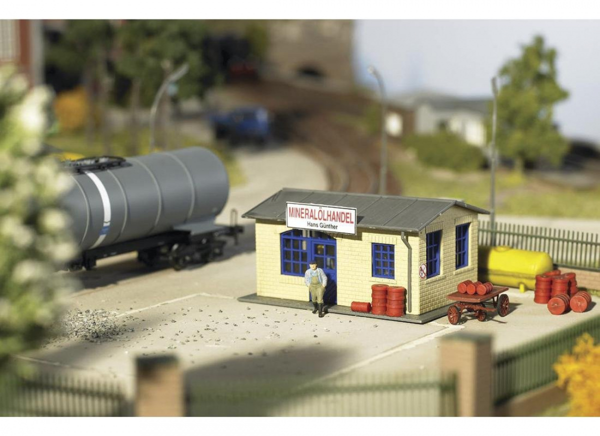 PIKO 61834 H0 Mineralölhandel Günther