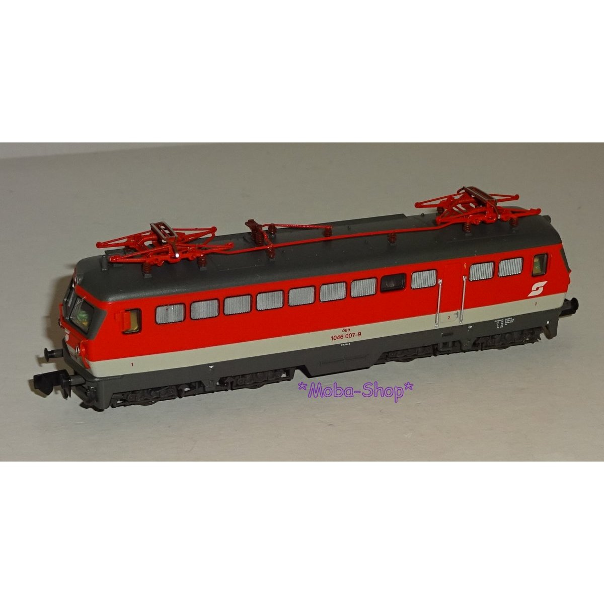 Arnold 2306 (HN2306) N E-Lok Rh 1046 ÖBB, in rot/grau, Ep. IV