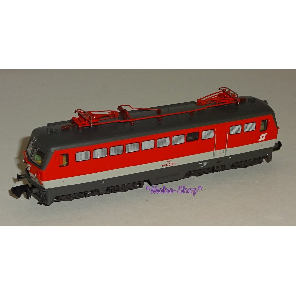 Arnold 2307 (HN2307) N E-Lok Rh 1046 ÖBB, in verkehrsrot/grau, Ep. V