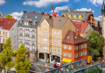 Faller 130706 H0 Stadthaus mit Schuhladen